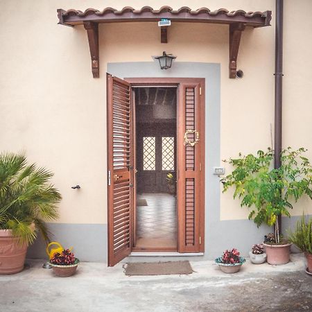 B&B A Casa Di Maybe Caserta Exteriér fotografie